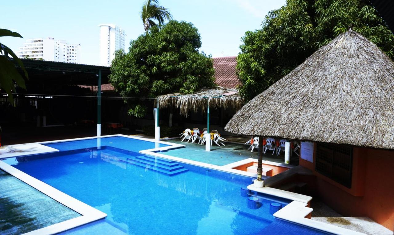 Hotel Canaima Suites Acapulco Exterior foto
