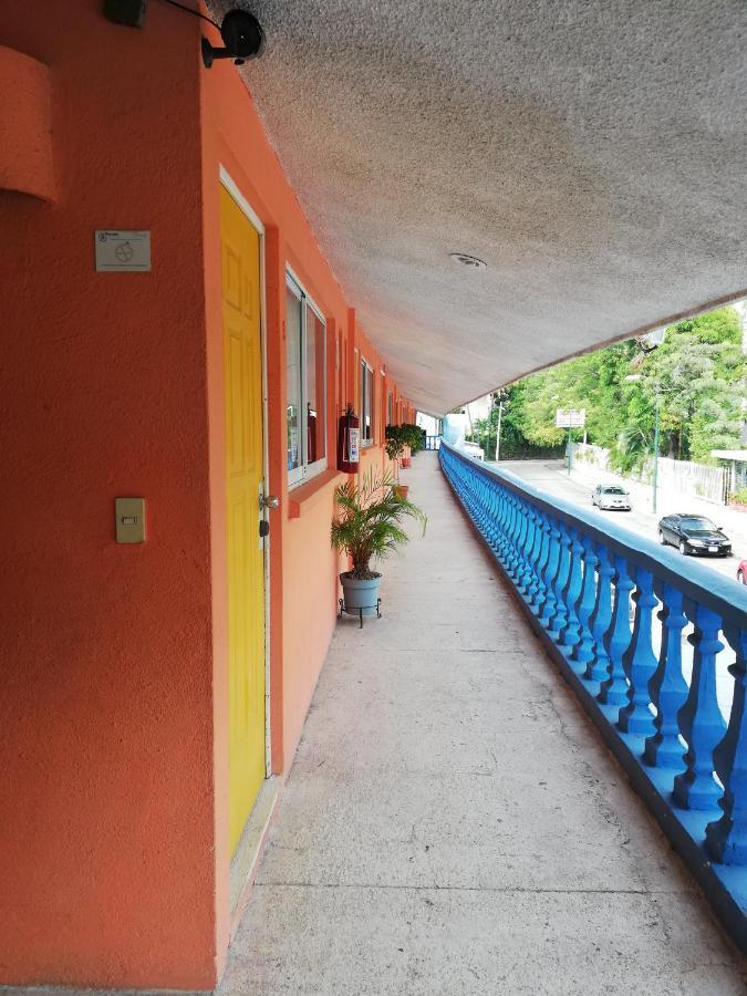 Hotel Canaima Suites Acapulco Exterior foto